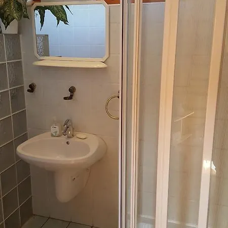 Szarkalab Apartman * Hajduszoboszlo